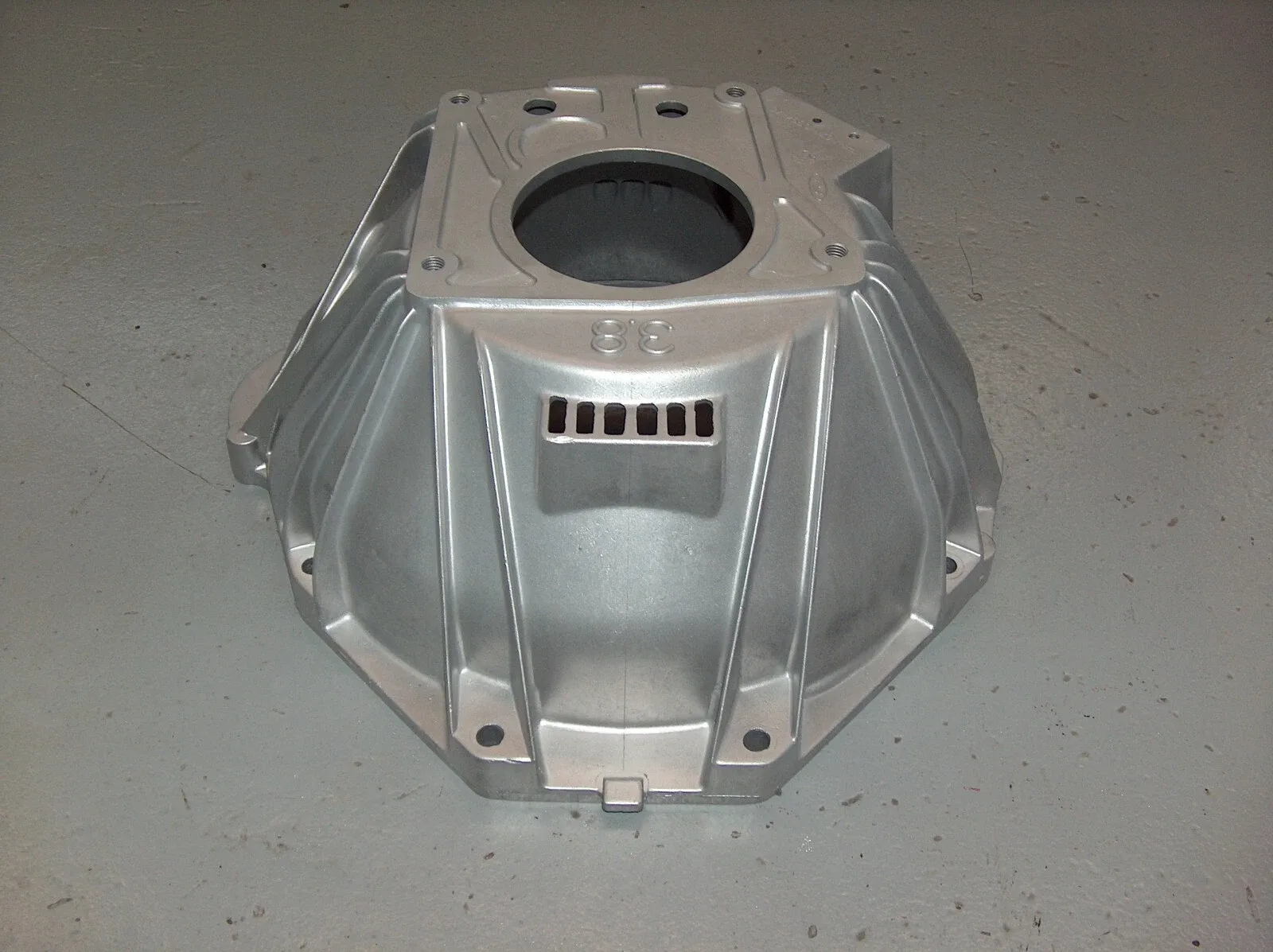 1994-2004 Ford Mustang 3.8L V6 T5 Aluminum 5 Speed Bell Housing F6ZR-6394-AC image 4