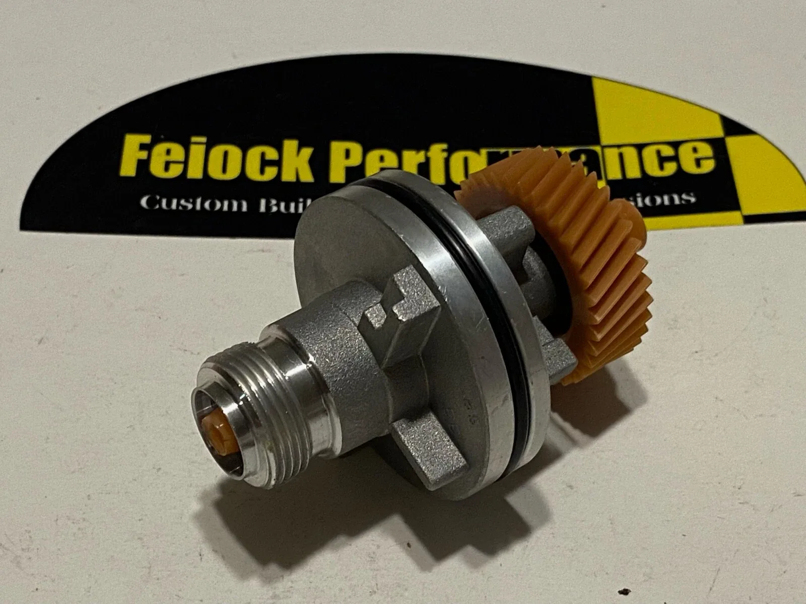 TH350  35 Tooth Speedometer Driven Gear & Matching Speedometer Gear Housing image 2