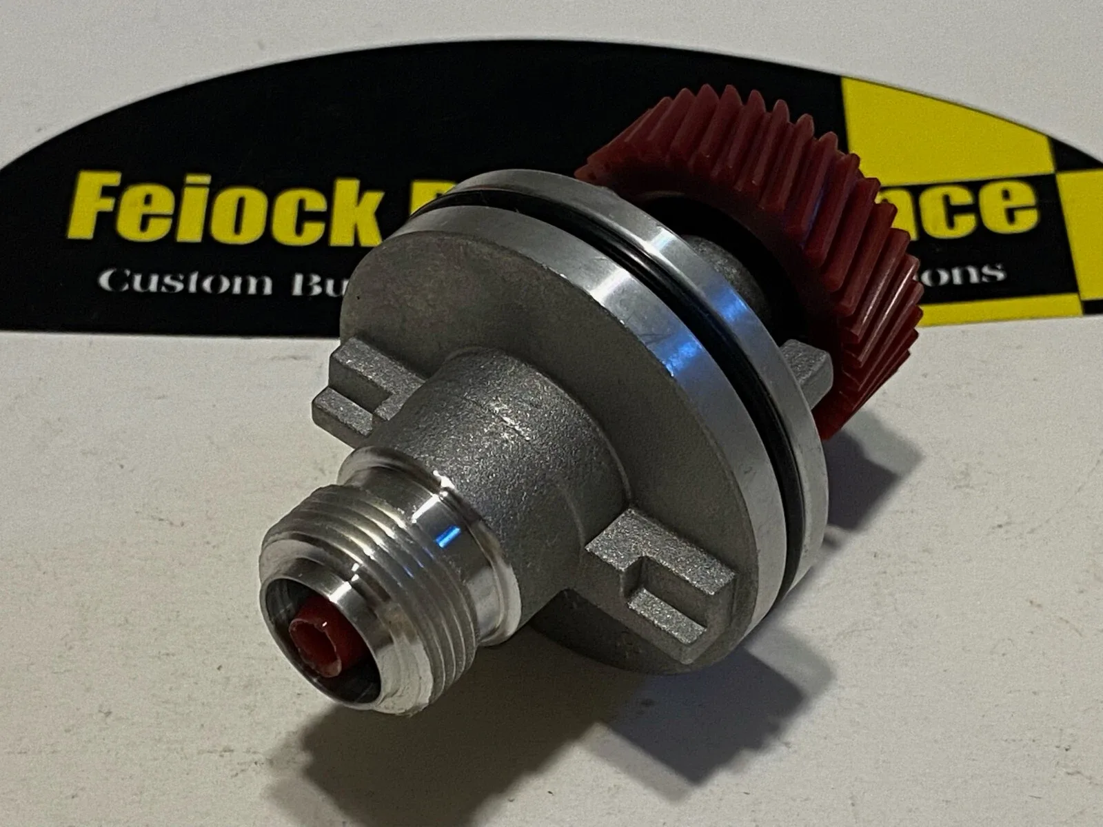 TH350   37 Tooth Speedometer Driven Gear & Matching Speedometer Gear Housing image 2