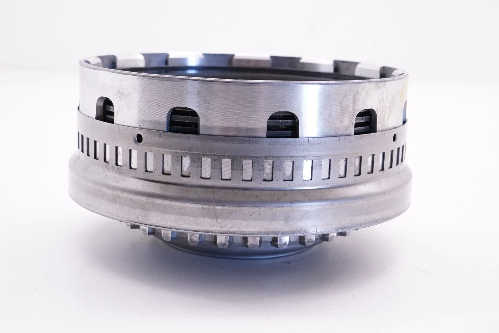 2000 Mercedes ML320 W163 722.6 Auto Transmission Gear Clutch Housing 2102720024 image 3