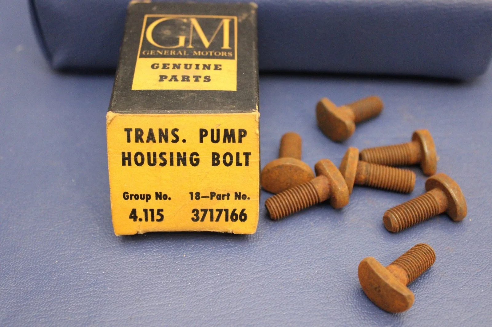 7 GM PINION TRANSMISSION PUMP HOUSING BOLT SET 3717166