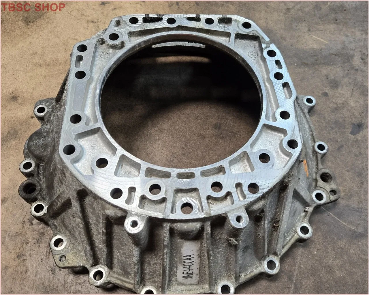 1997 to 2003 JAGUAR XJ8 XK8 VDP AUTO TRANS AUTOMATIC TRANSMISSION Bell Housing image 2