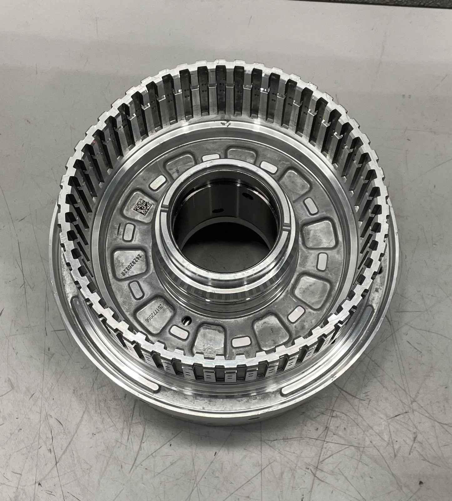 GM Automatic Transmission Clutch Housing 24-26 Silverado 2500/3500HD 24059590 image 3