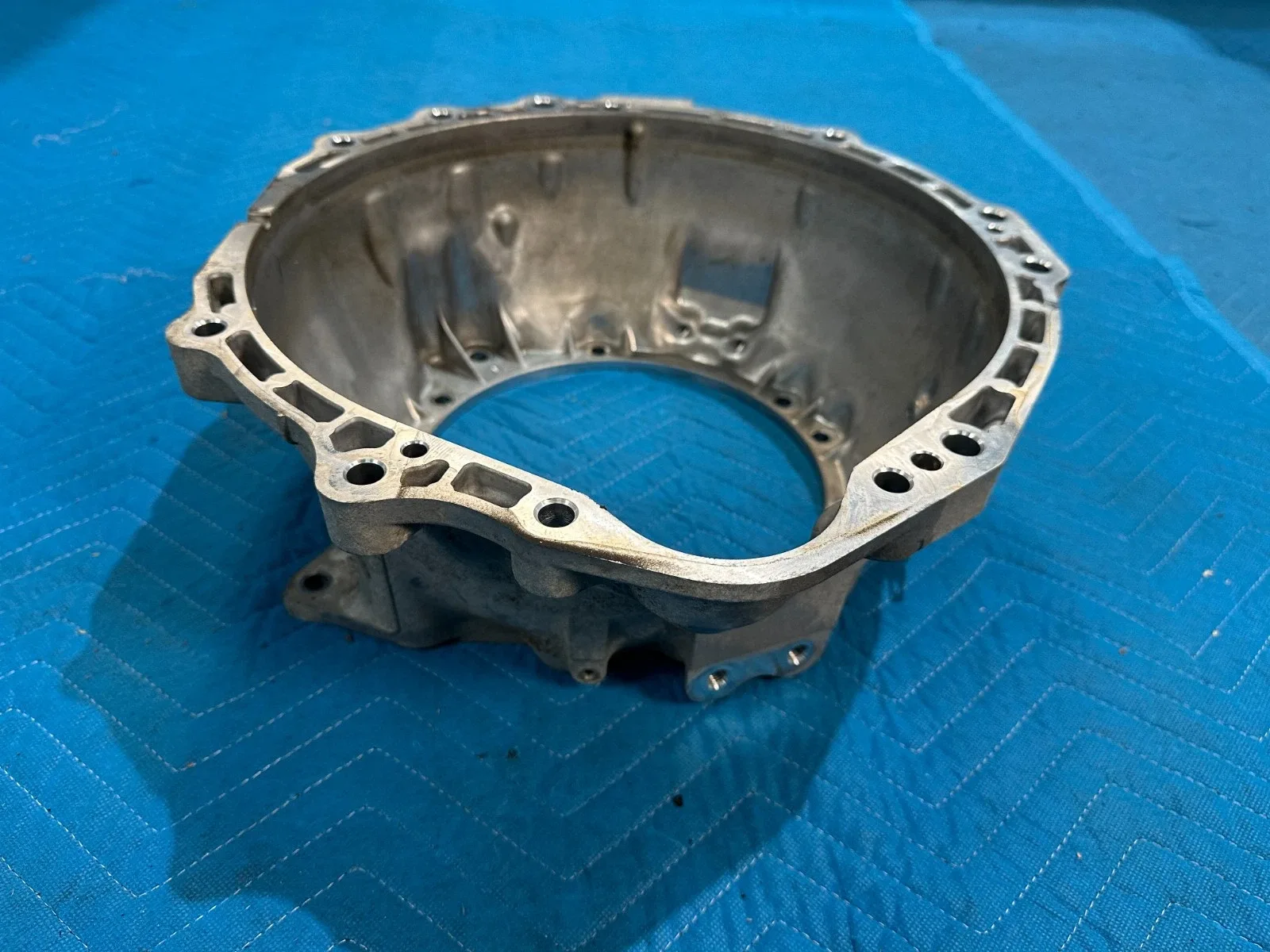 OEM Toyota Tacoma 3.5L RWD Automatic Transmission Bell Housing 32k 2016-2023 image 3