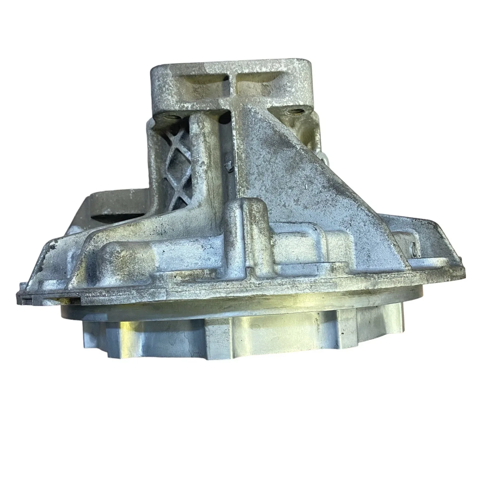 Allison 2WD Tail Housing Casting # 29537009 OEM USED image 4