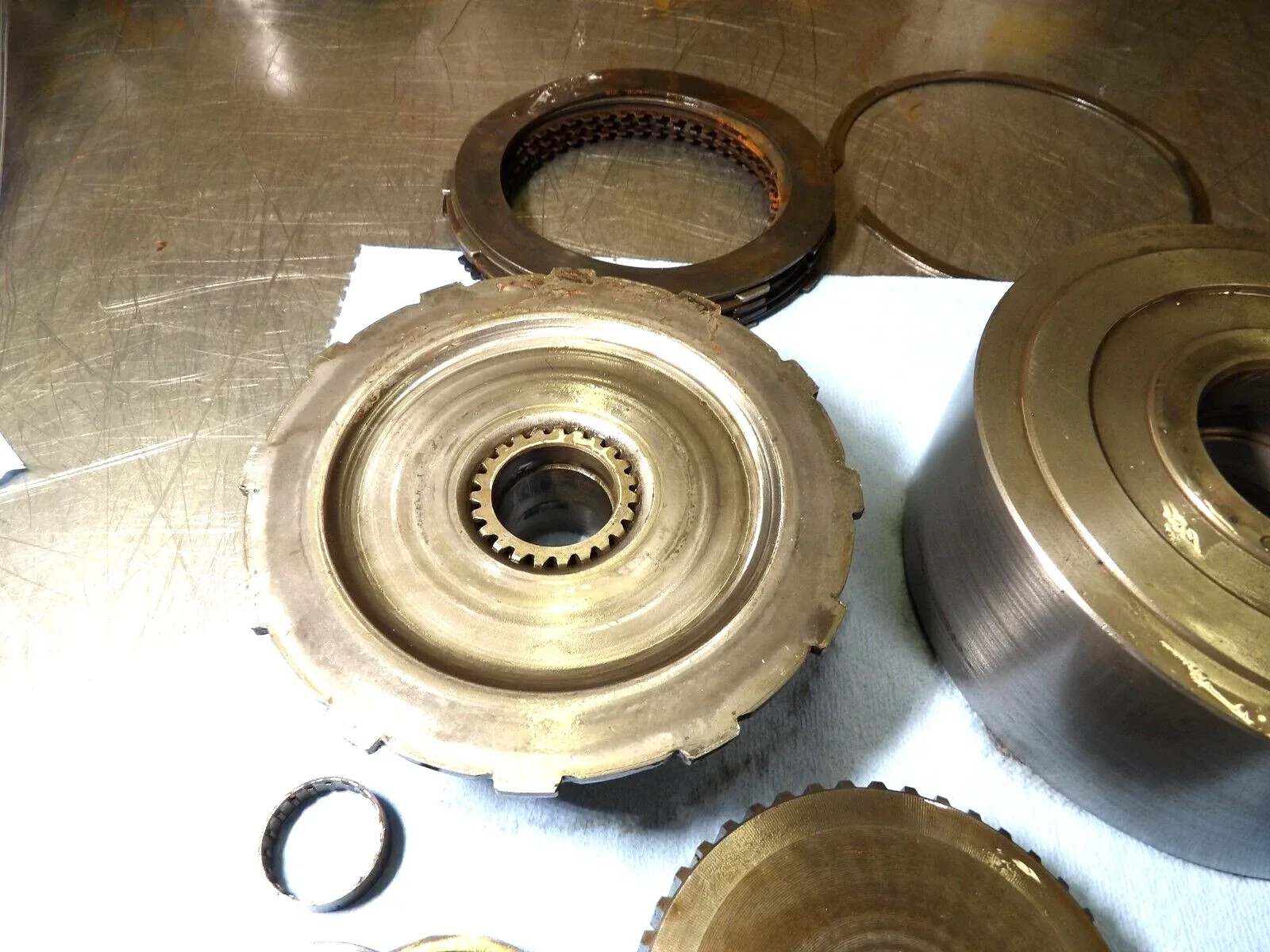 GM - Aluminum  Powerglide  Automatic Trans  " High Clutch Drum "  Very Good   98 image 4