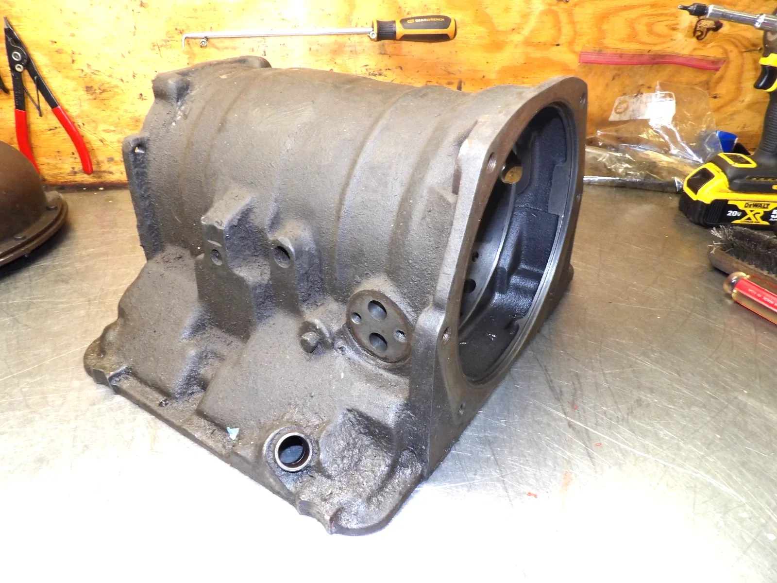 GM   Jetaway   Automatic Trans  " 57 Pontiac Case & Linkage  " Daily Driver