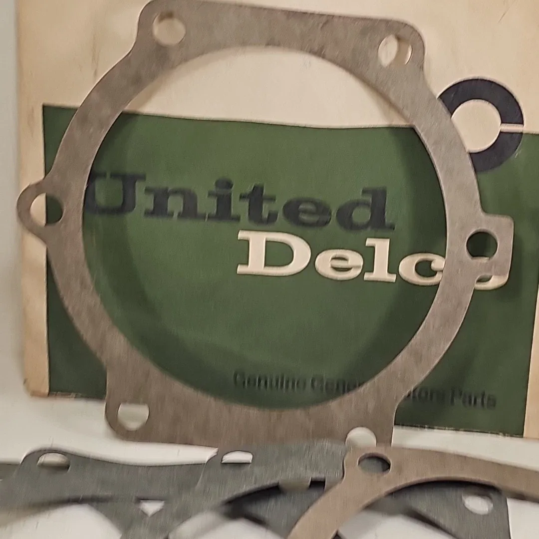 LOT OF 5 NOS OEM GM 8624709 TRANSMISSION EXTENSION HOUSING GASKET 1964 image 3