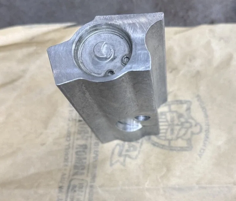 8L90 Thermal Valve Reduced Temperature STEEL LINES image 3
