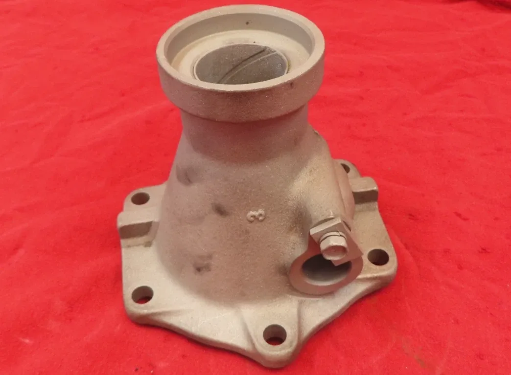 Cast Iron Powerglide Transmission Short Tail Housing Extension Chevrolet 3742355 image 4
