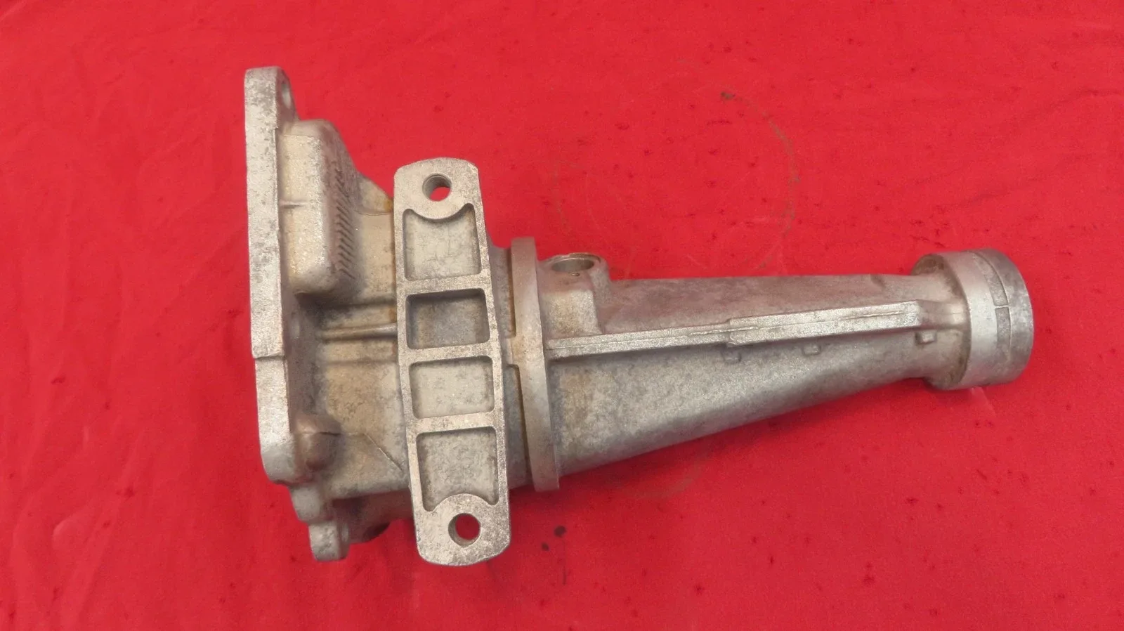 Ford C4 Automatic Transmission Tail Extension Housing C4DP-7A040-A Mustang OEM image 4