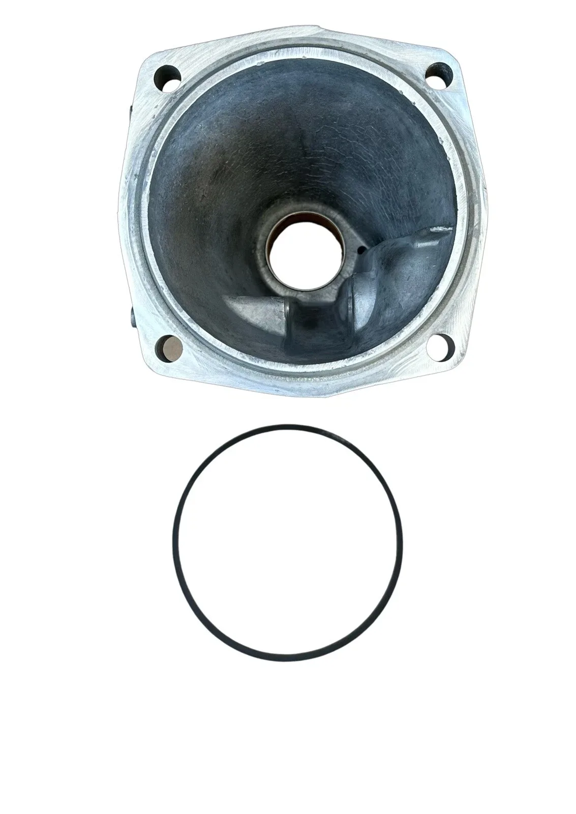 TURBO 350 TH350 Tail Housing 6" with Output Shaft Small Speedo Chevy Style GMC image 3