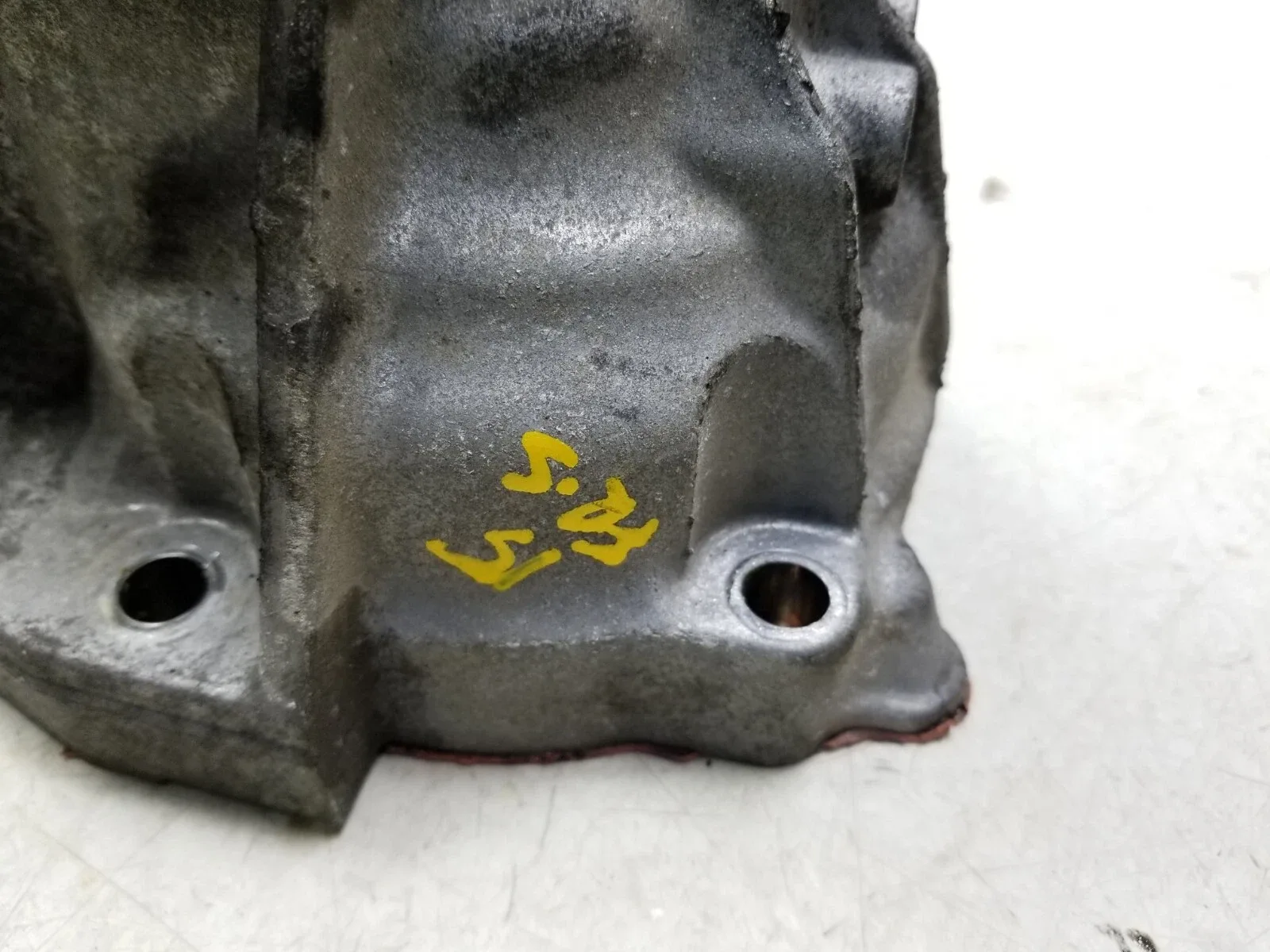 2013-2016 Scion FR-S Automatic Transmission Tail Shaft Housing OEM image 3