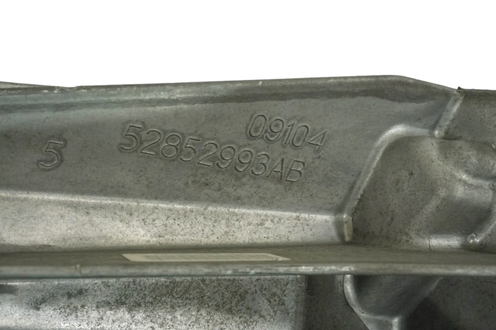 82770AA - 42RLE, EXTENSION HOUSING, 2WD, BOLT ON YOKE, CAST: 52852993AA image 4