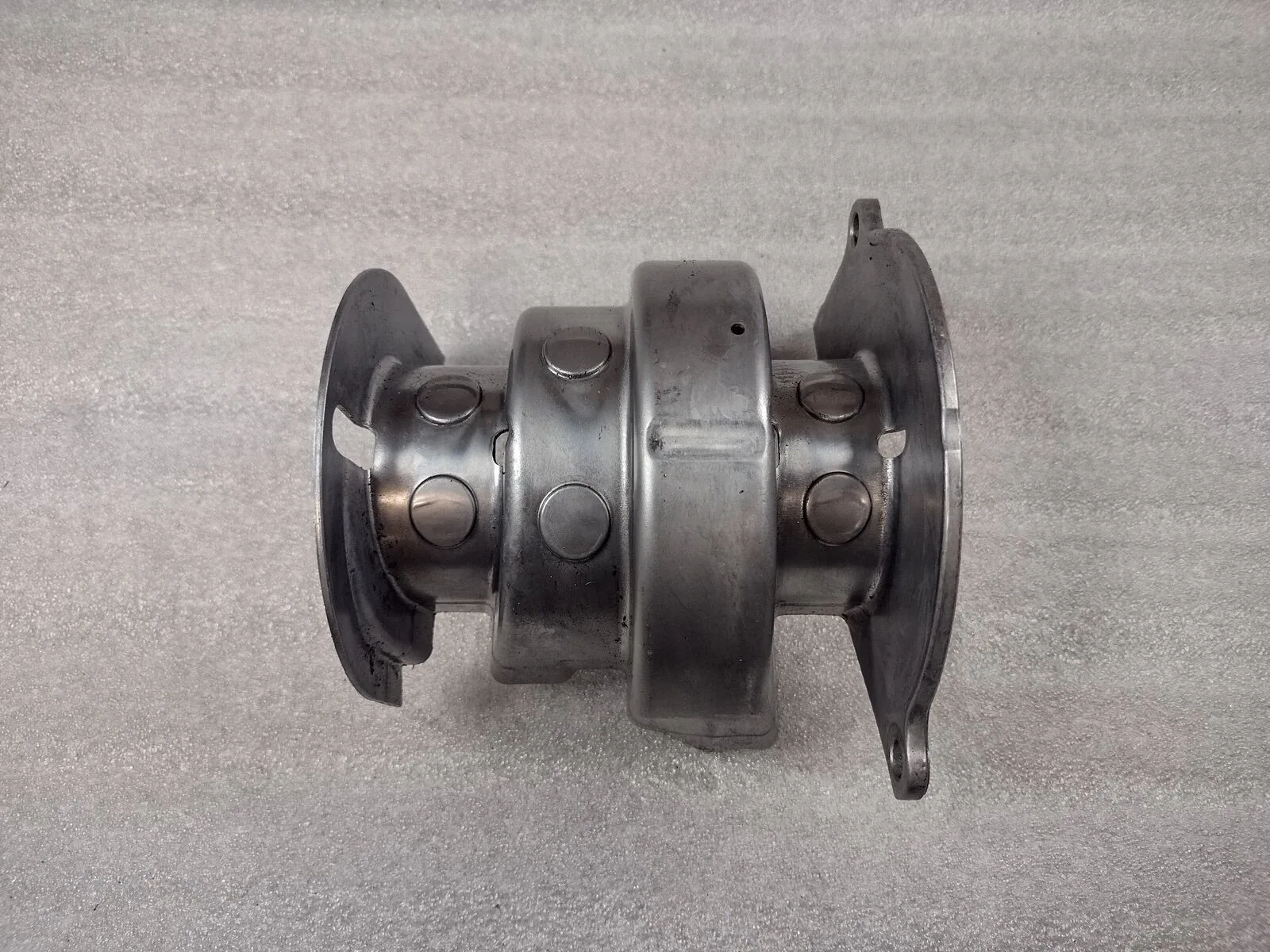 2010-2015 Chevrolet Camaro Aisin AY-6 Six Speed Manual Trans Intermediate Trough