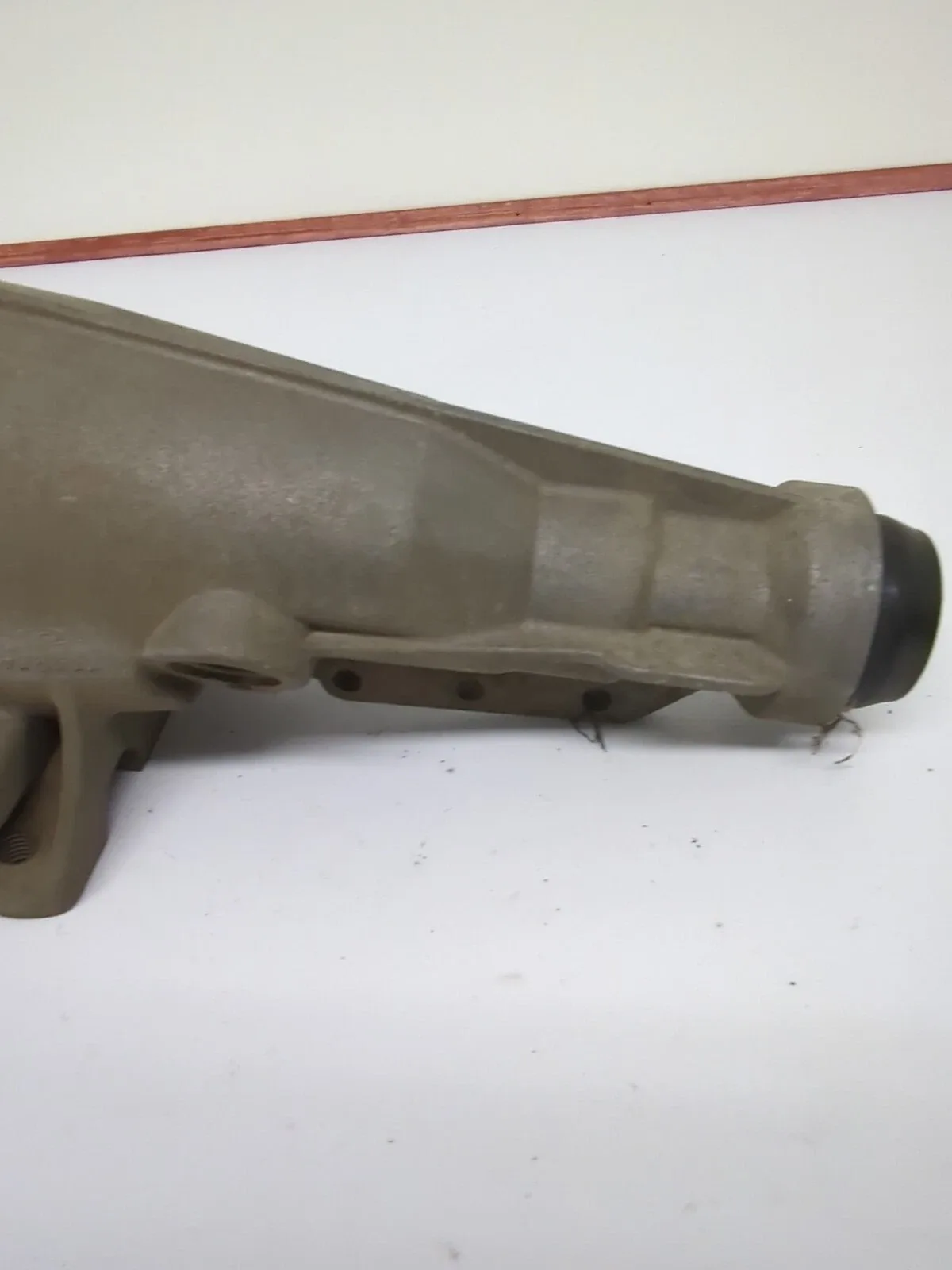 Ford C3 Extension Housing 78DT 7A041 AA E2ZZ 7A039-A Mustang? image 4