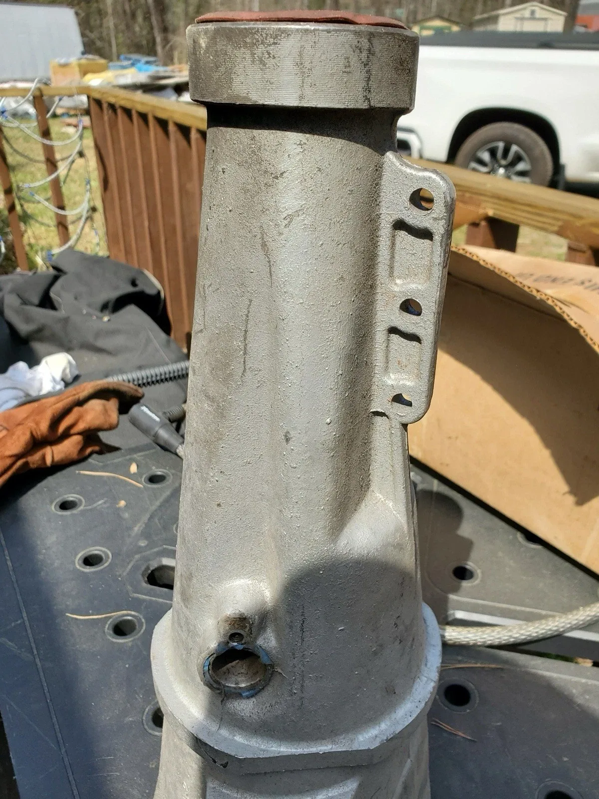 c6 rwd extension housing. # RF DlVP-7A040-AA-2