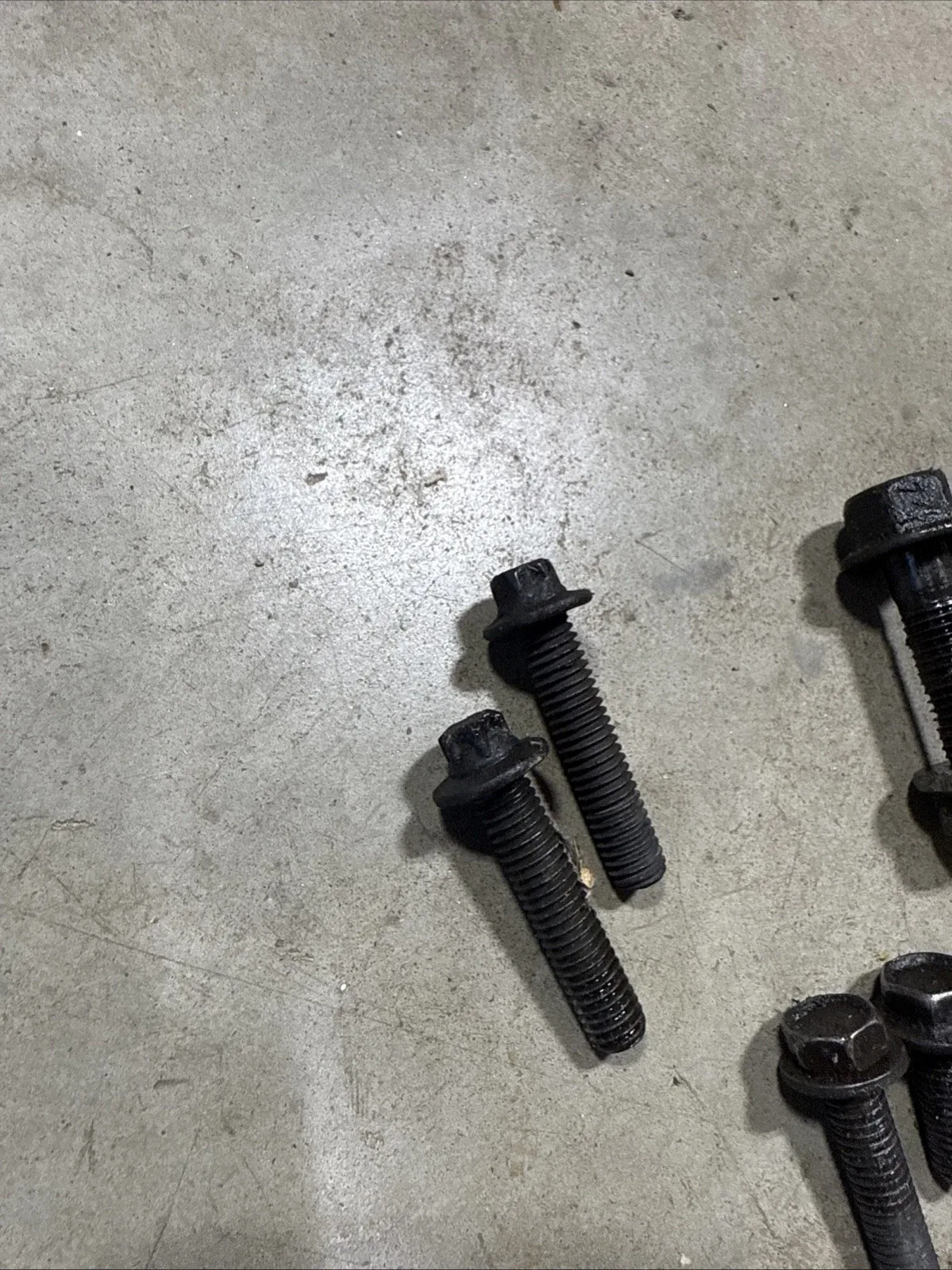 Jeep Cherokee XJ 87-01 AW4 Auto Trans Bell Housing Engine Mounting Bolts (RS96) image 4