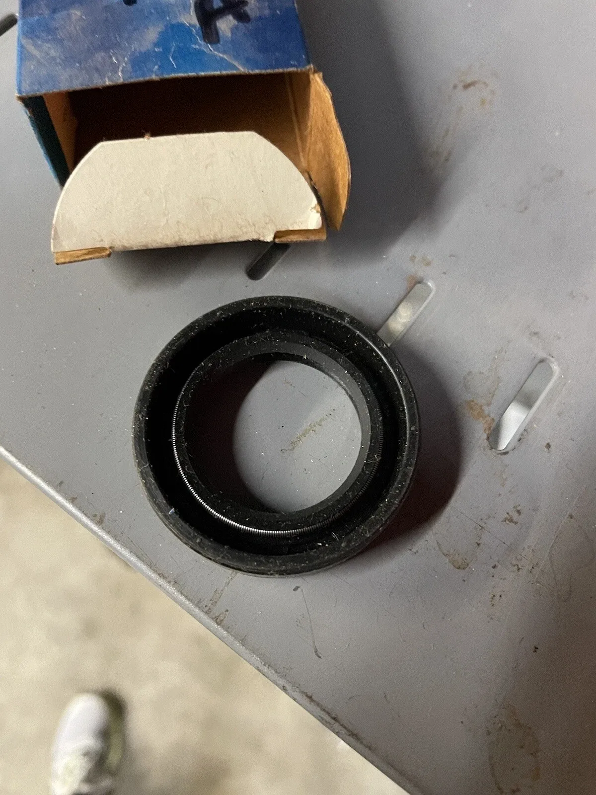 New genuine Ford OEM Automatic Transmission Extension Housing Seal D2TZ-7052-A image 2