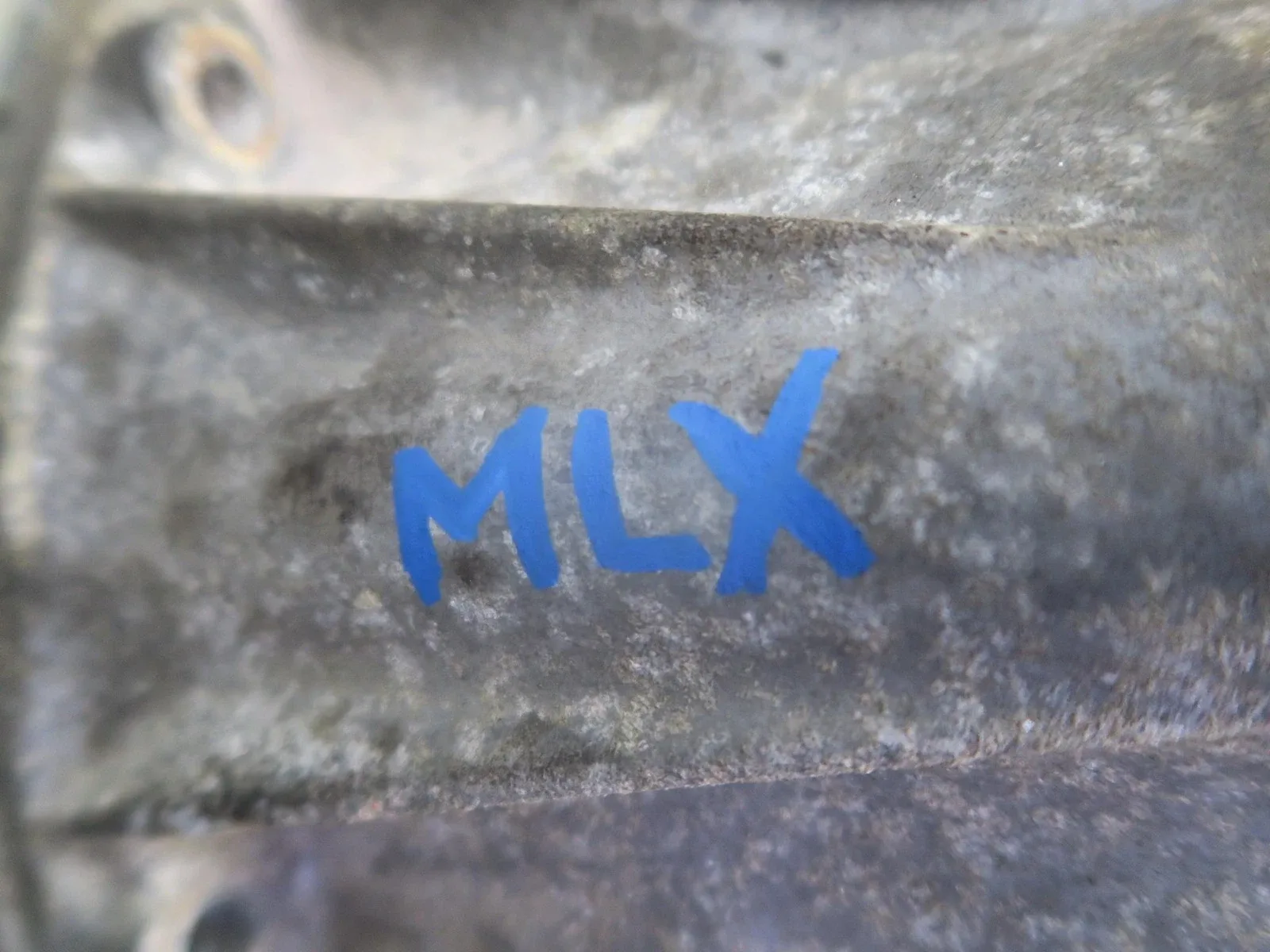 2008-2015 LEXUS URJ201L LX570 AUTOMATIC TRANSMISSION BELL HOUSING image 2