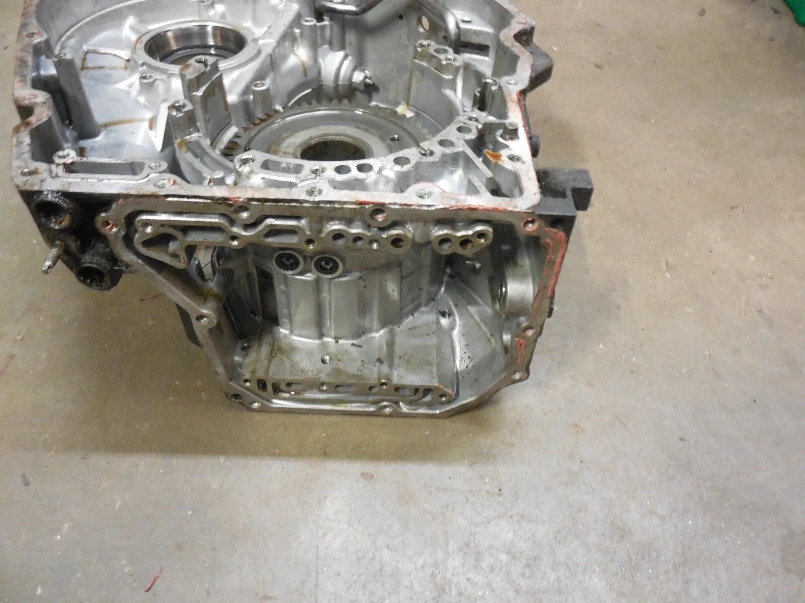 Automatic Gearbox Transmission Housing Case Half 55353748 2004-2011 Saab 9-3 image 3