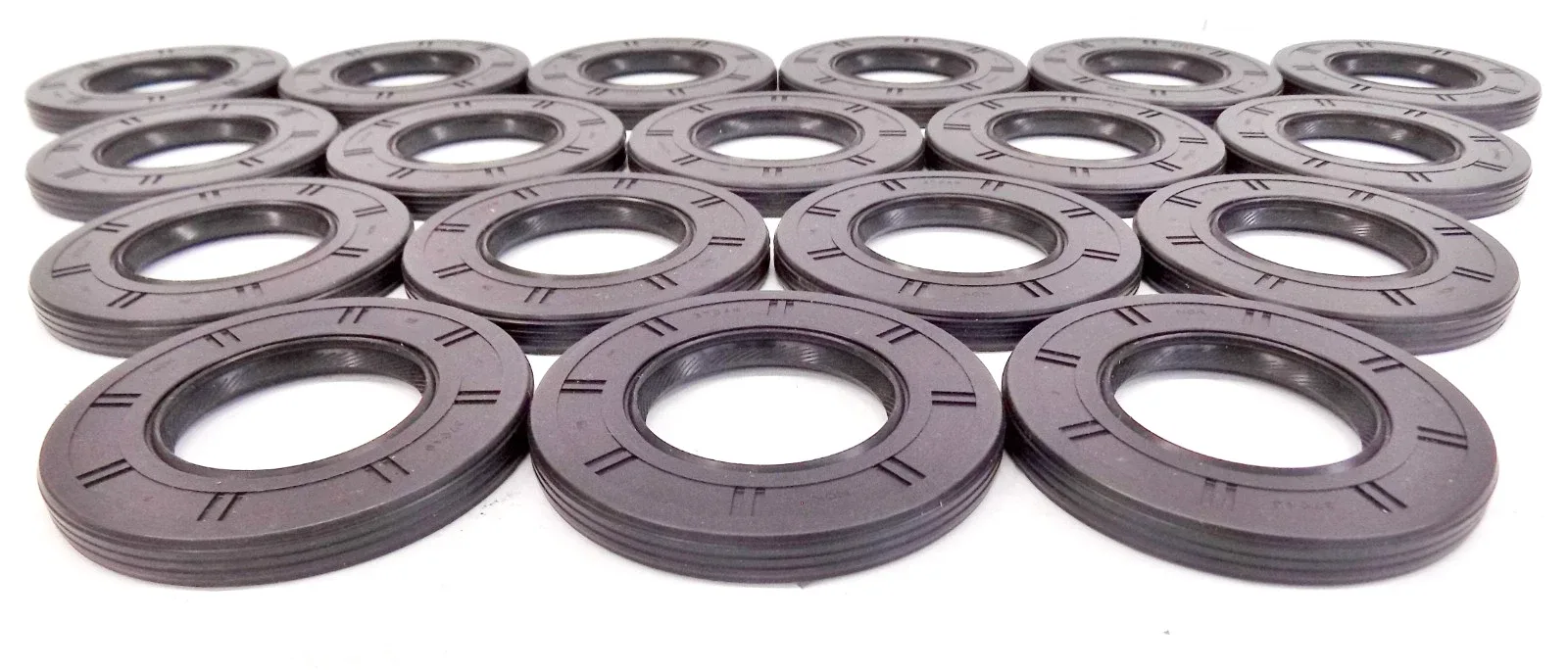 Bulk Lot of 18 Ford 4R75W 4WD Adapter Housing Seals #6L2Z-7A052-A (2009-Up) image 2