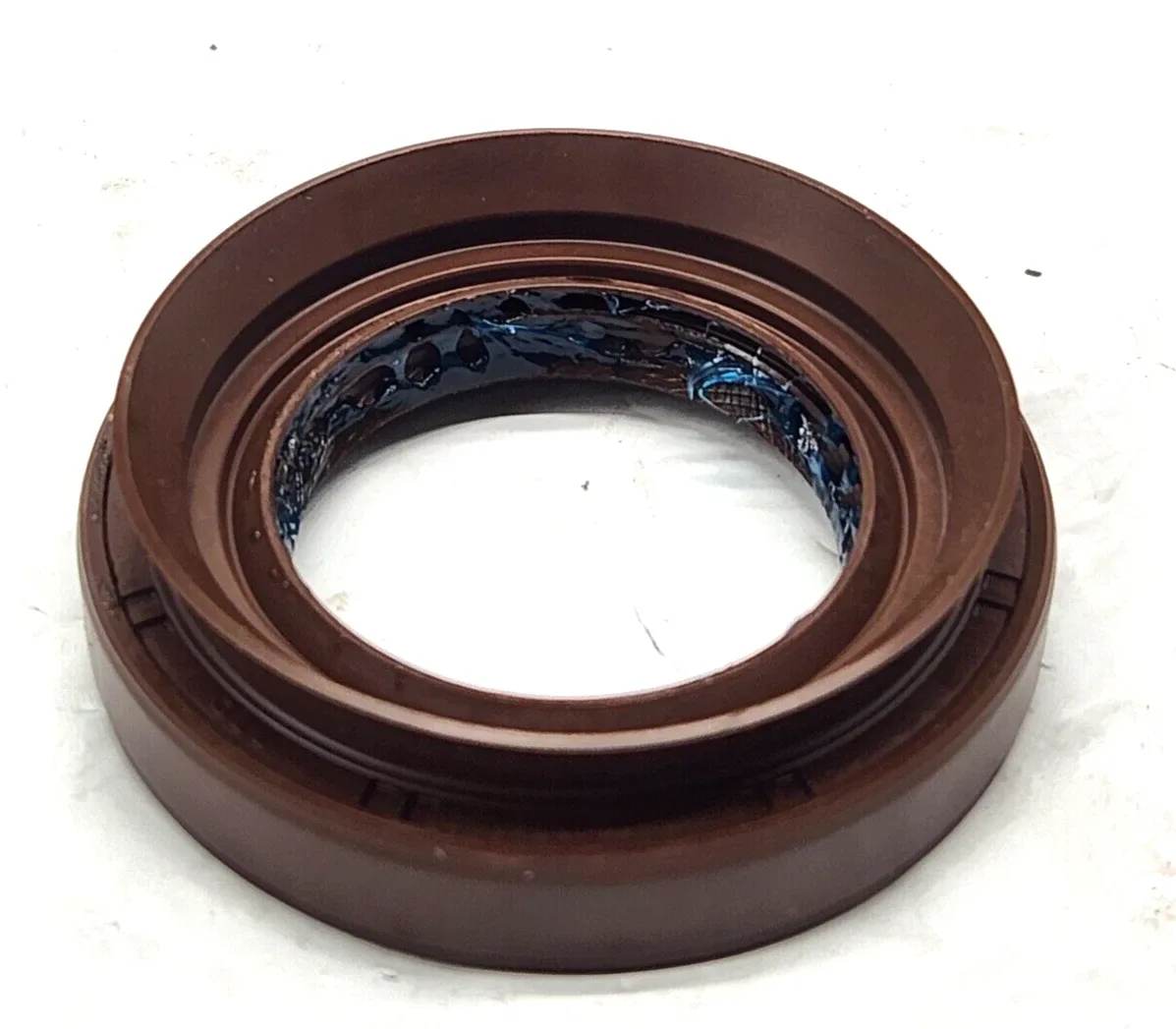 . a6lf1 a6lf2 a6lf3 axle shaft seal BELL HOUSING SIDE AXLE (RIGHT)