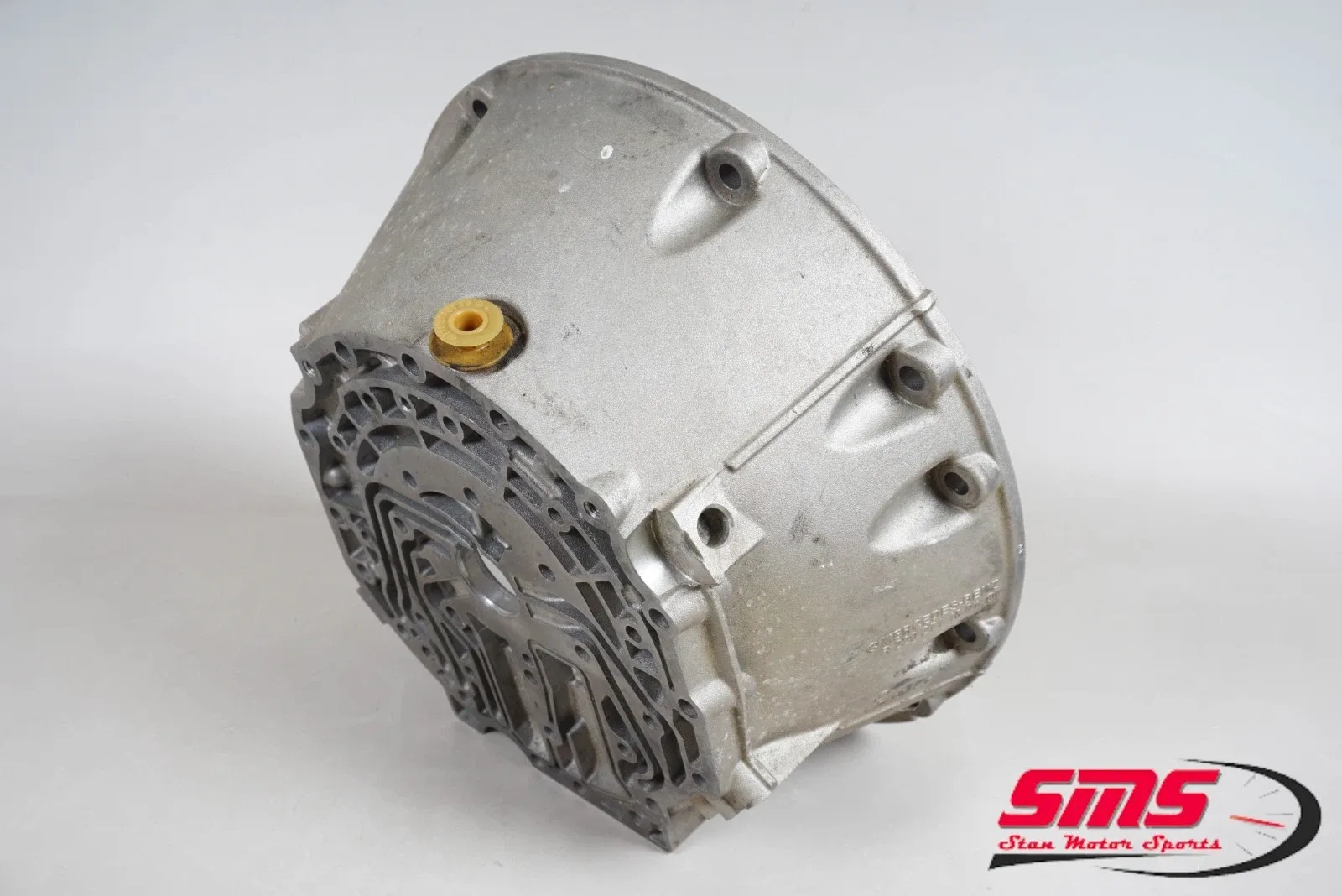 04-12 Mercedes R230 SL500 SL550 G500 722.9 Transmission Bell Housing OEM image 4