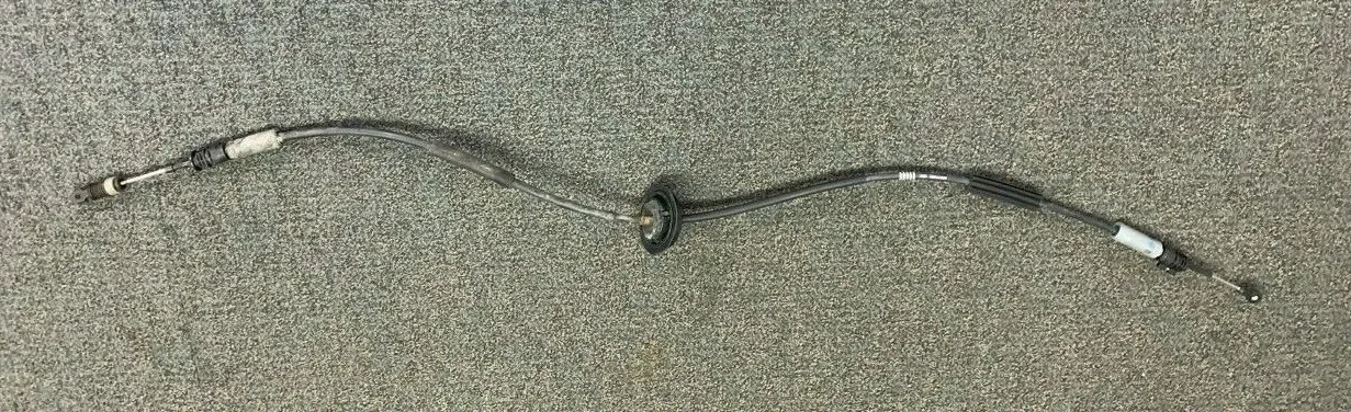 10-17 Chevy Equinox   Automatic Transmission Shifter Cable 20817476 ED2 USED OEM