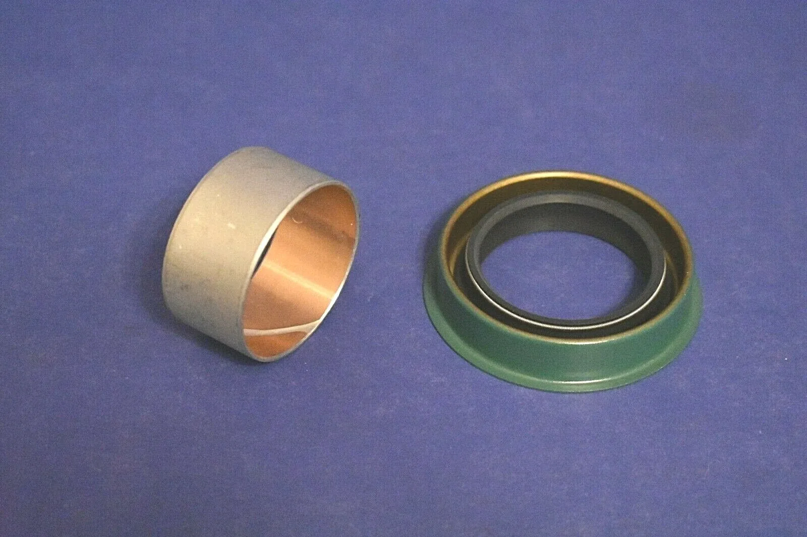GM 400 TH400 Transmission 1" Tailshaft Housing Short Bushing & 2.7 Seal