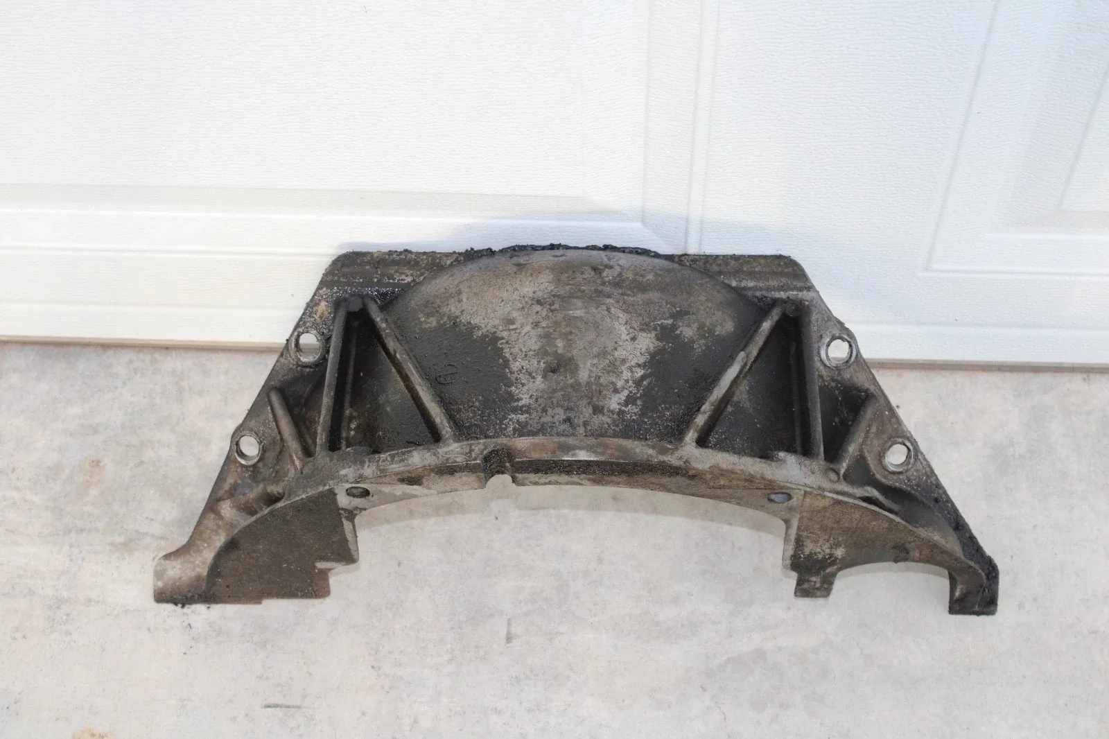 GM 4L80 4L80E 99-07 Transmission Bell Housing Inspection Dust Cover OEM LS1 LS2