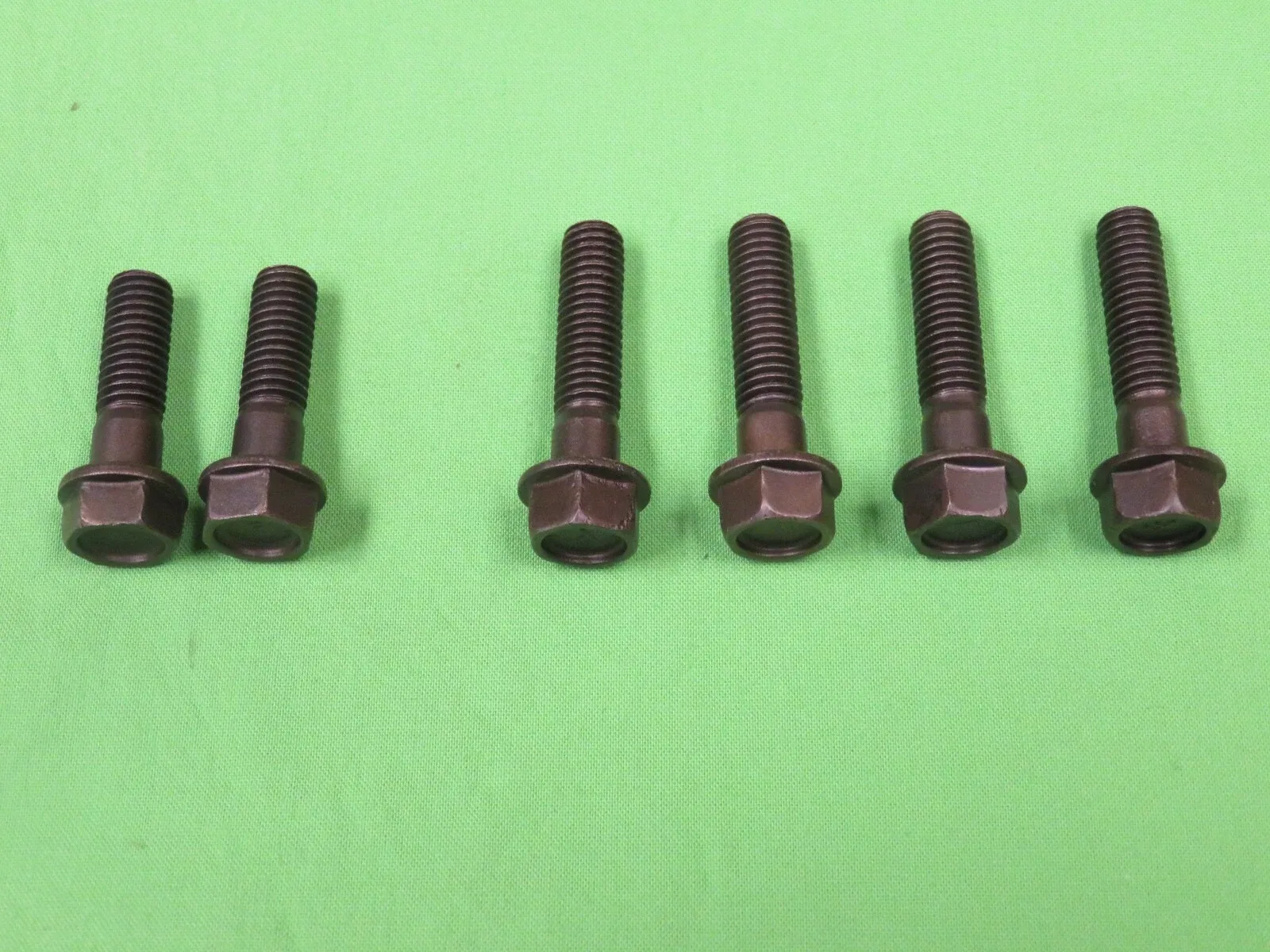 67-70 Mustang Fairlane Galaxie Cougar C6 A/T Extension Housing Bolts