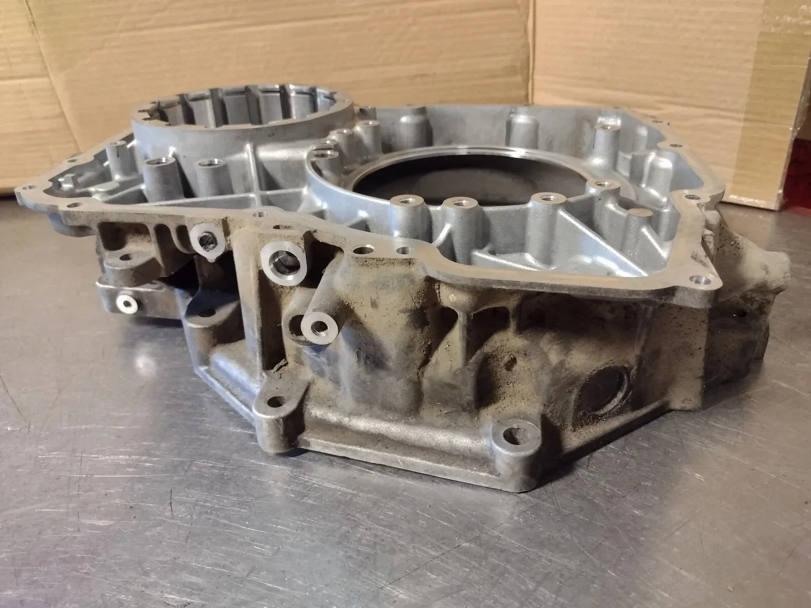 Buick BAS Hybrid eAssist 2.4L 6T40 Torque Converter Housing 2012-2016 24240881 image 3