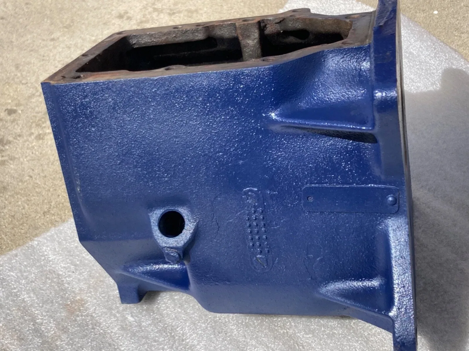 FORD 3.03 MANUAL 3 SPEED TRANSMISSION CASE / HOUSING C5AR-7006-B RAN D1 image 4