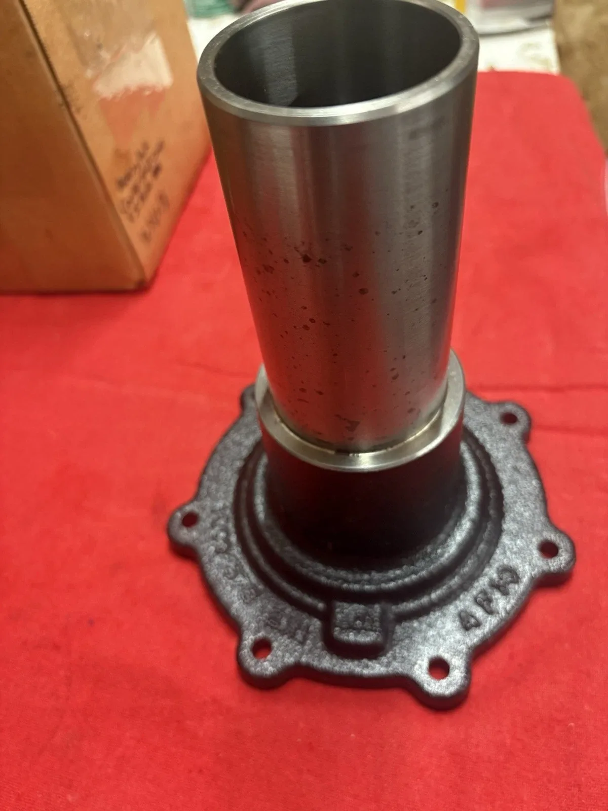 Eaton Endurant HD Input Shaft Cover Bearing Lock ***see Description***