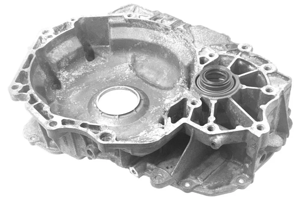 6T40 Bell Housing (5" Top Bolts)(Starter At 10:00) Cast #24263271 - U46750AG
