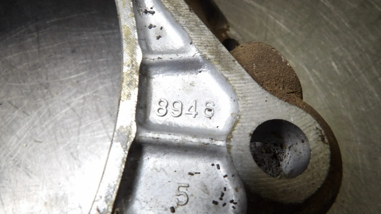 Lexus  IS 300   Automatic Trans "  Bell Housing  "  Very Good / Has 8946 Stamped image 4