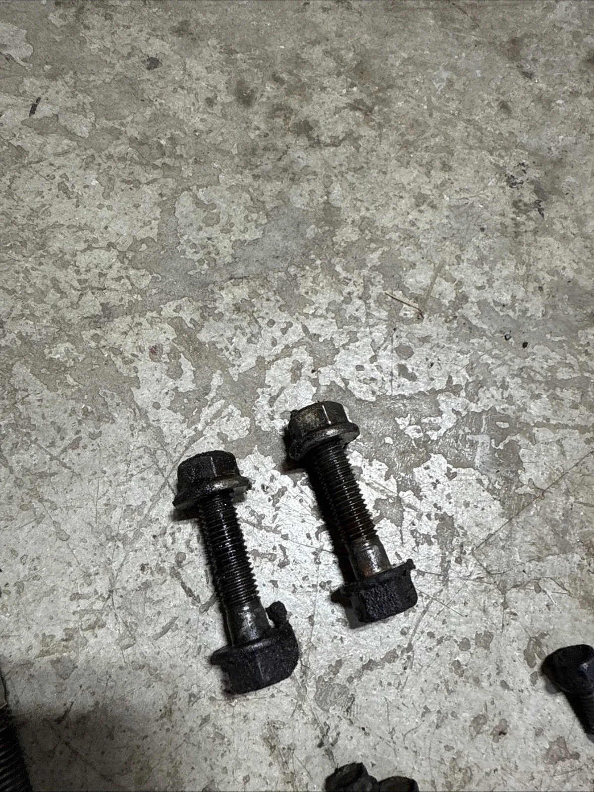 Jeep Cherokee XJ 87-01 AW4 Auto Trans Bell Housing to Engine Mounting Set (TW95) image 3