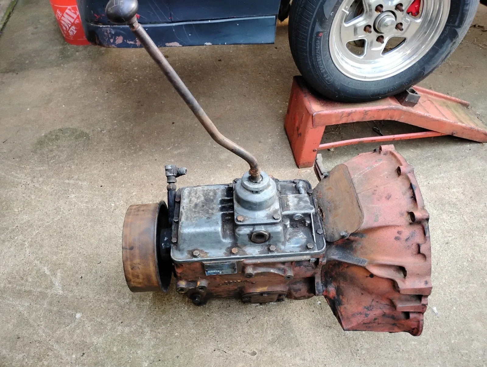 1976 CLARK 282V 5spd Transmission Gear Box, Bell housing Adapter For 427 Chevy