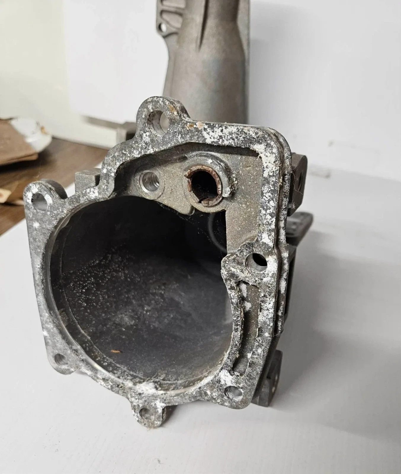 Ford C4 C6 Transmission Tailshaft Extension Housing 74DT-7A041-BE OEM Set of 2 image 3