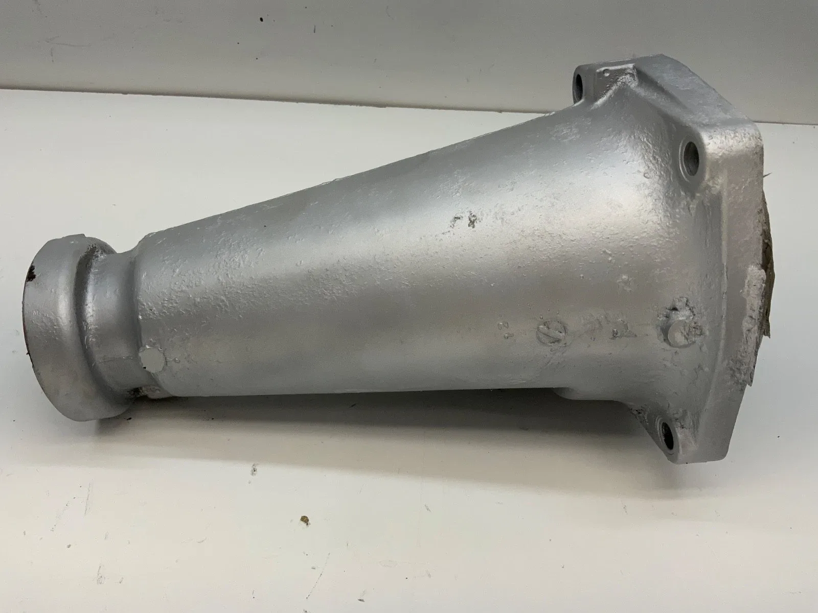 TH350 AUTOMATIC TRANSMISSION TAIL HOUSING 9 IN LONG 7/8 SPEEDO HOLE CHEVROLET image 3