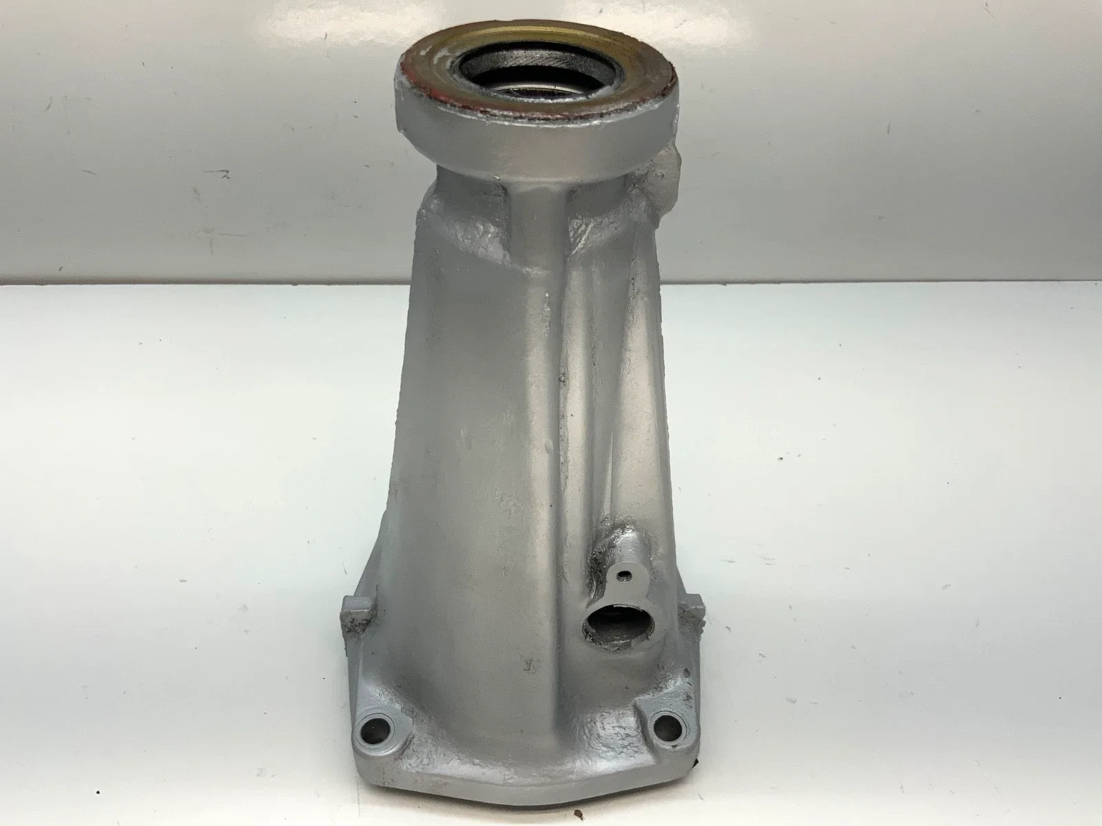 TH350 AUTOMATIC TRANSMISSION TAIL HOUSING 9 IN LONG 7/8 SPEEDO HOLE CHEVROLET image 4