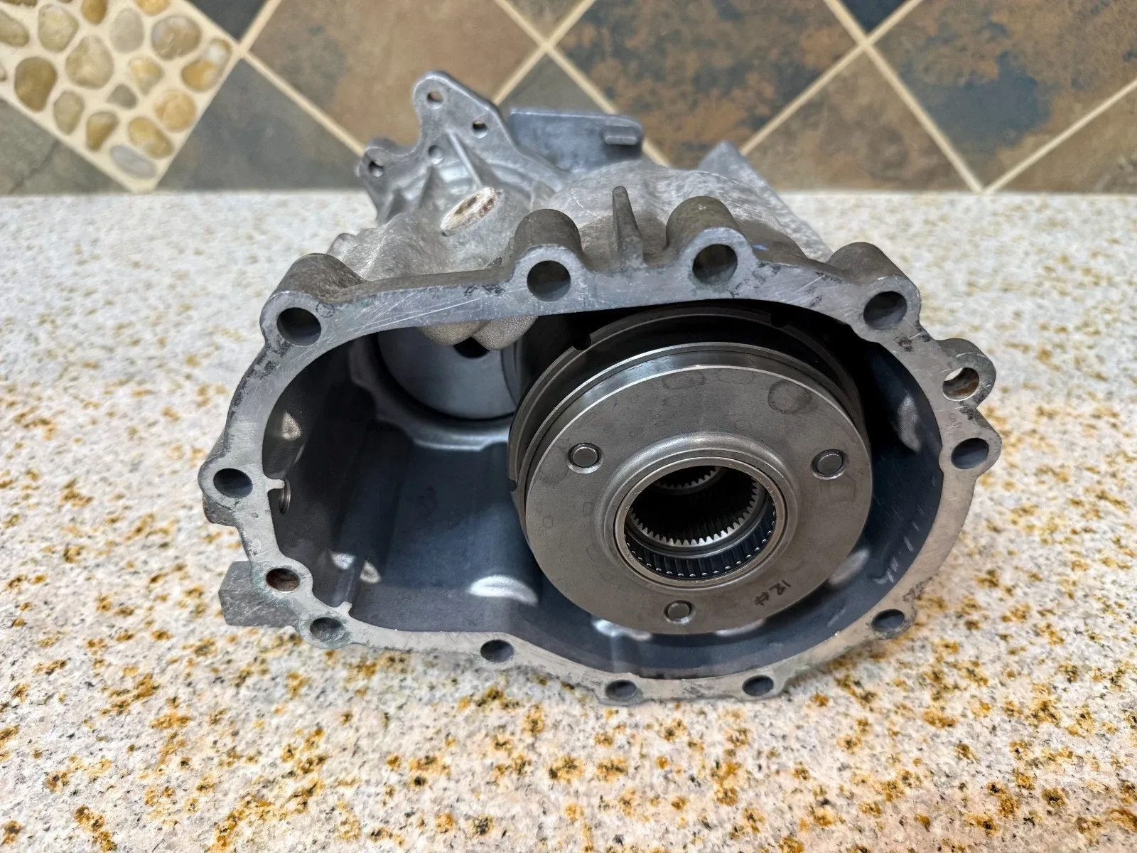 ZF5HP19FLA VISCOUS COUPLER WITH HOUSING STUECKEL #1060040053 TRANS CODE EYK