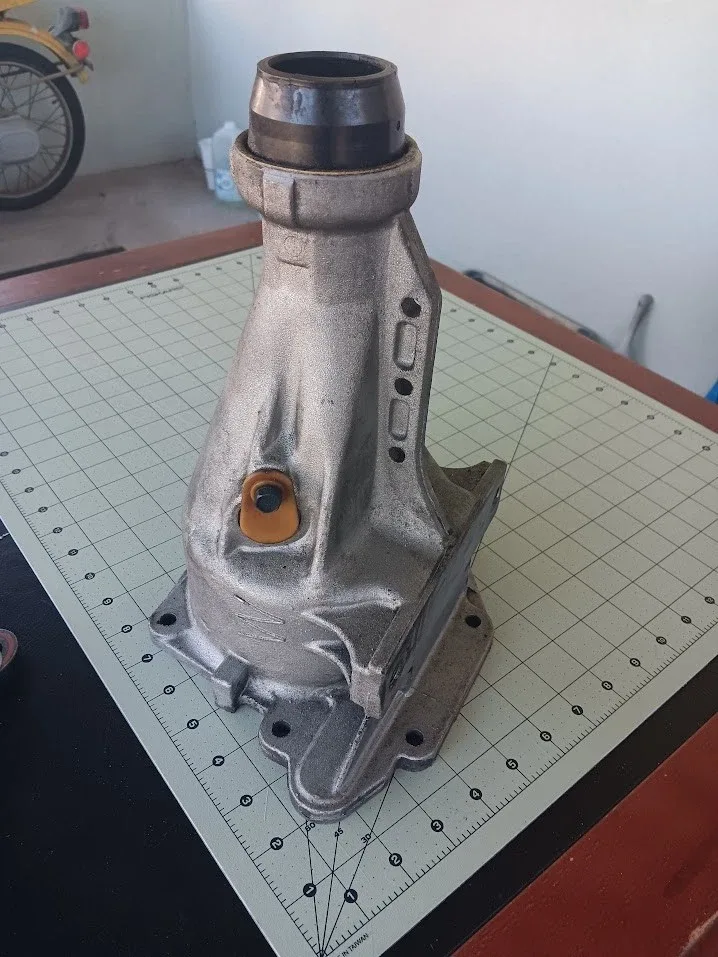 4R70 4R75 tail extension housing  10.5 image 4