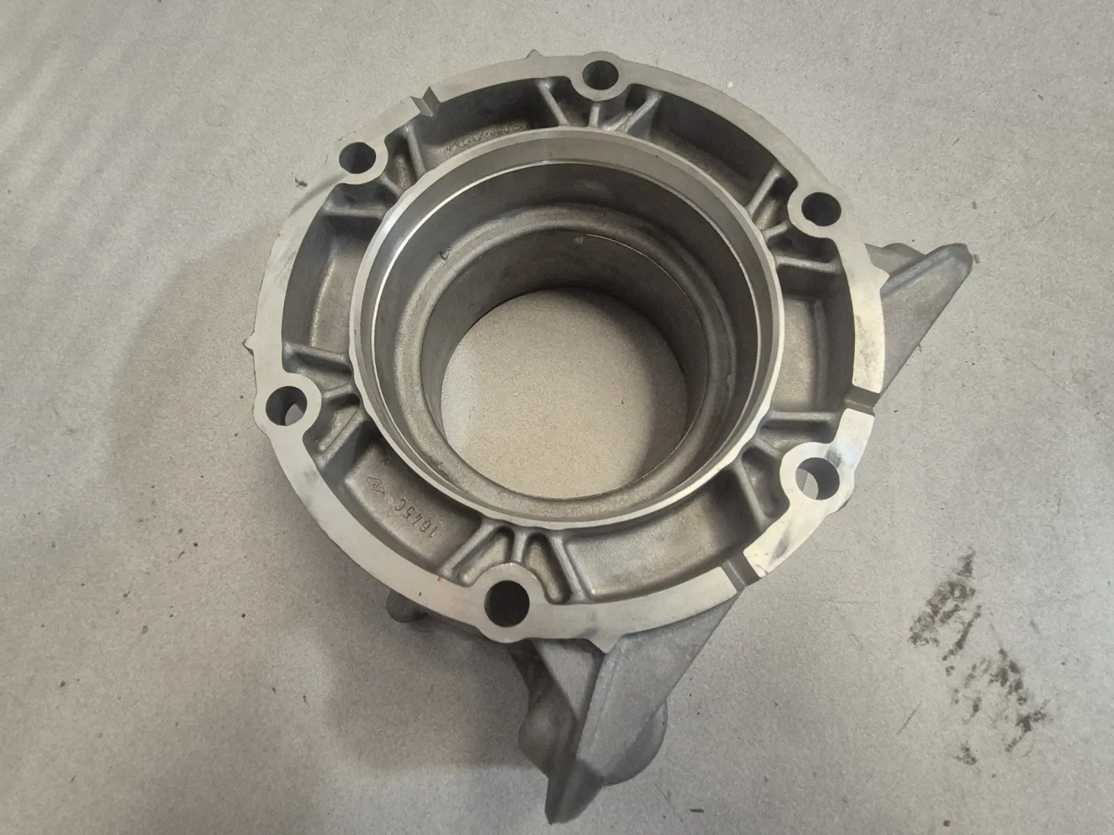 NEW GM 24241166 6L80E Transmission Extension Housing Transfer Case Adapter 07-22 image 4