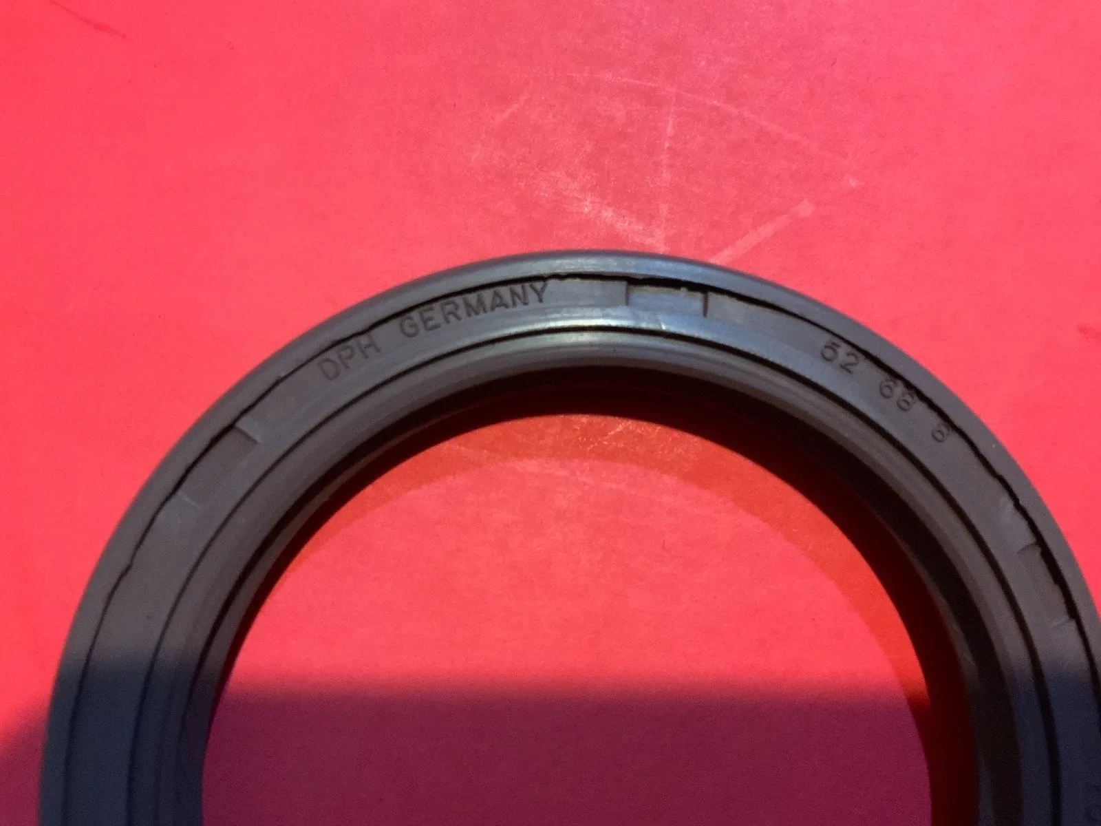 Genuine OEM Automatic Transmission Extension Housing Seal For BMW 323Ci 323i image 2