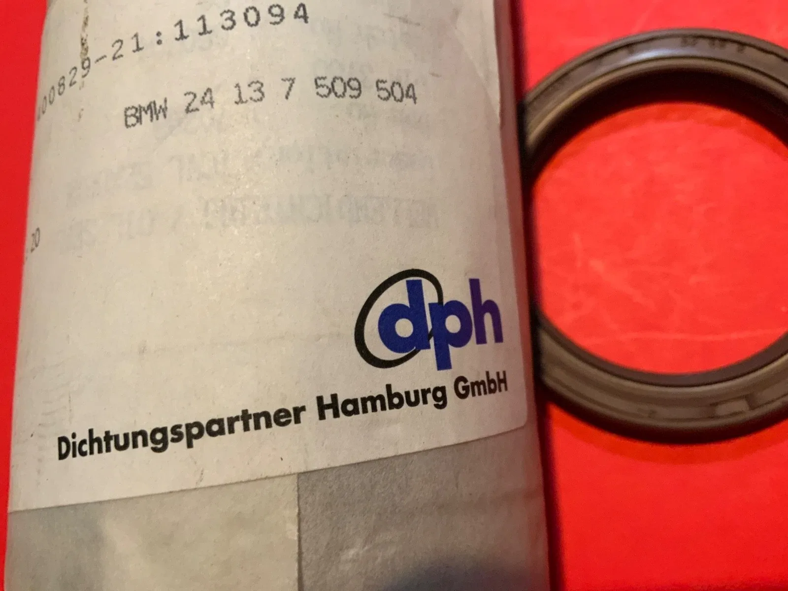 Genuine OEM Automatic Transmission Extension Housing Seal For BMW 323Ci 323i image 4