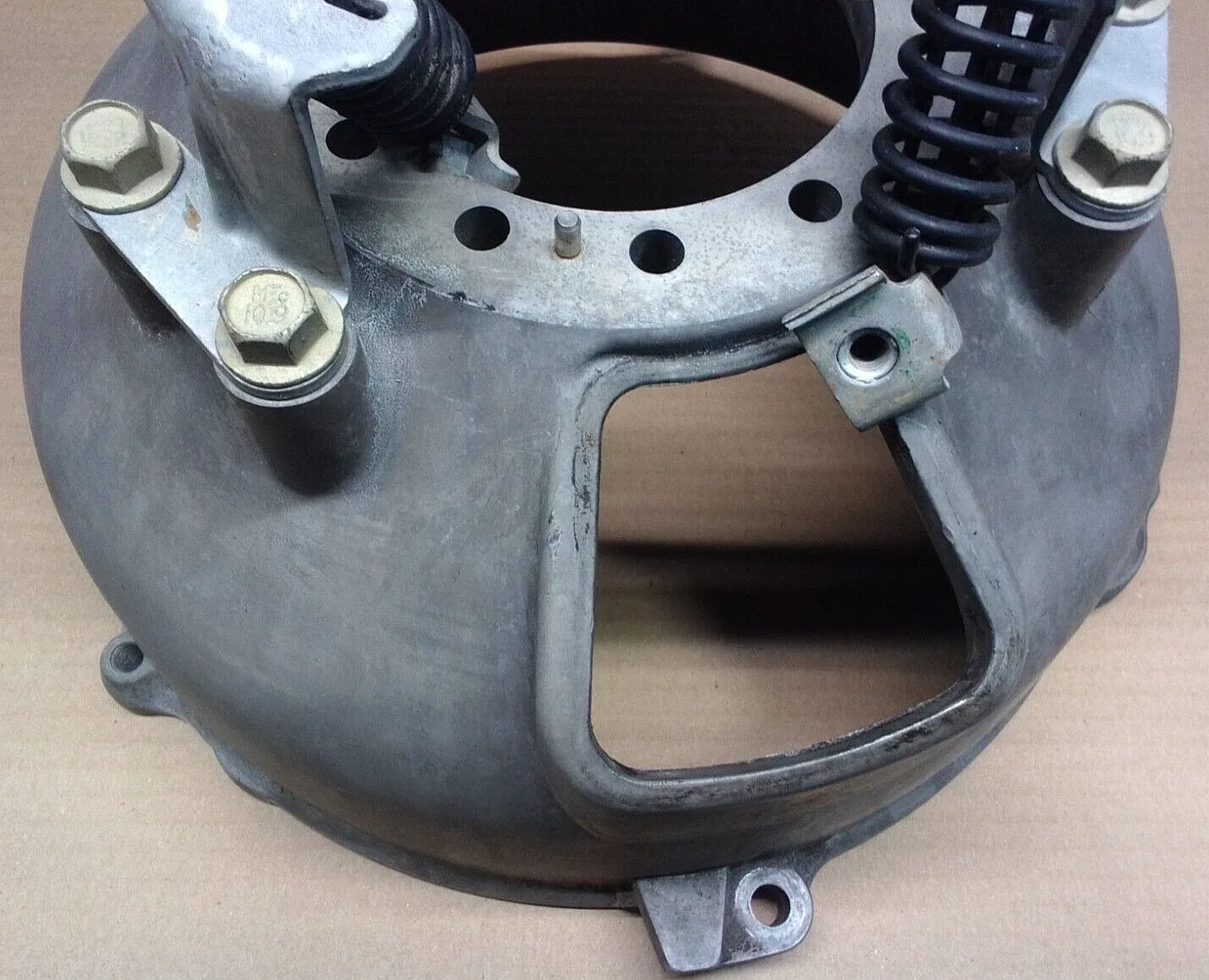 97-99 Chevy Corvette C5 Rear Automatic Transmission Bellhousing OEM 2831-S image 3
