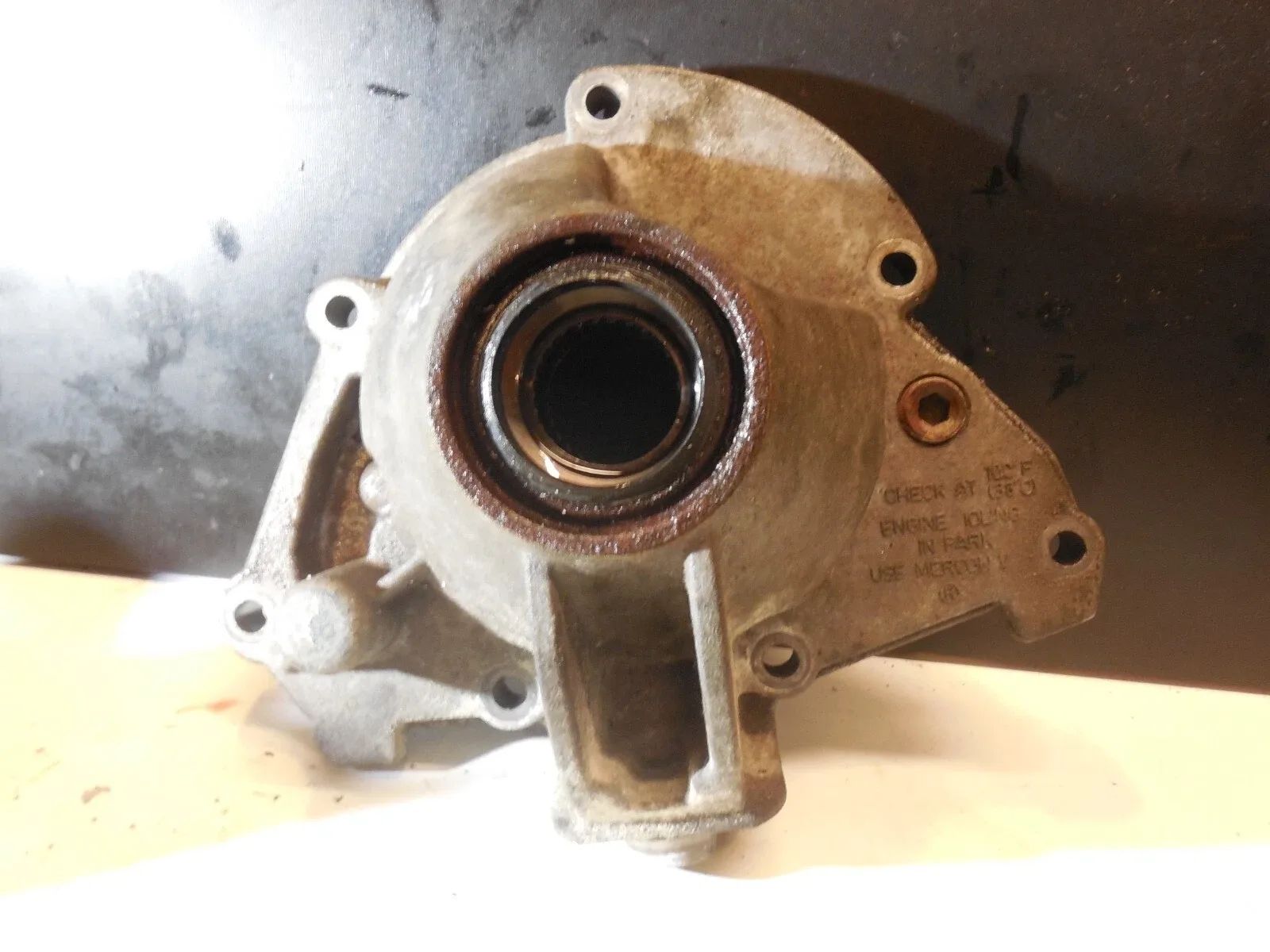 Automatic Transmission Rear Tail Housing XW4P-7A039-AA 00-07 Jaguar S-Type Ford image 2