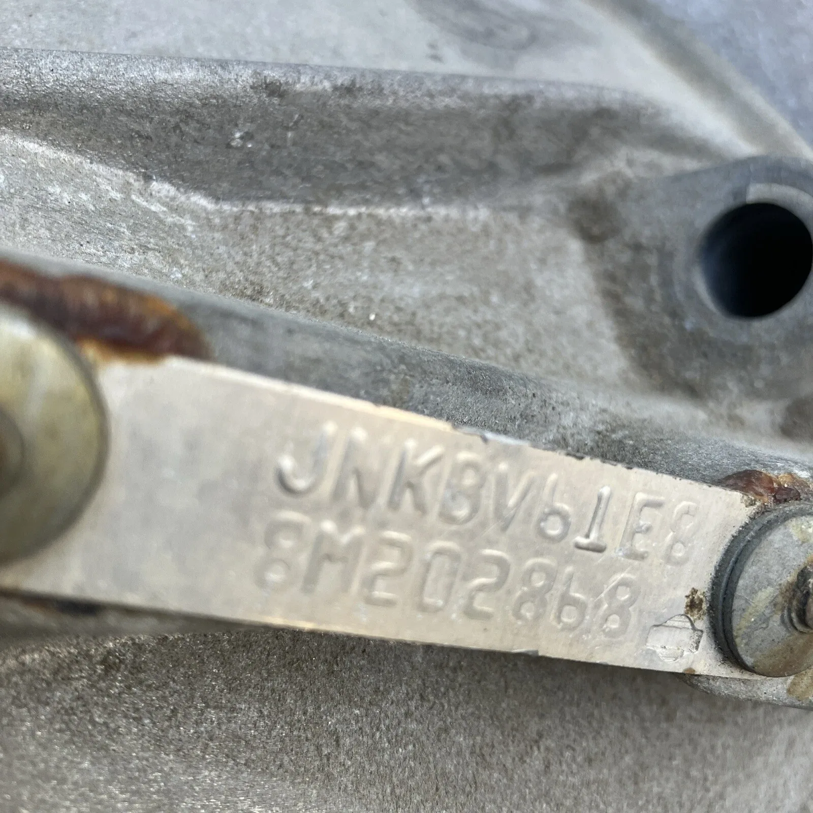 Infinity Transmission Bell Housing JNKBV61E8, 8M202868, RXEVQ35 Nissan image 2